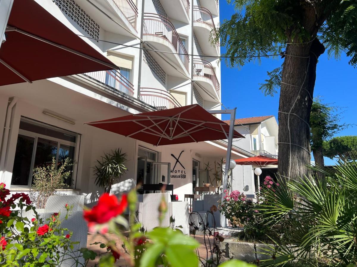 X Hotel Punta Marina Exterior foto